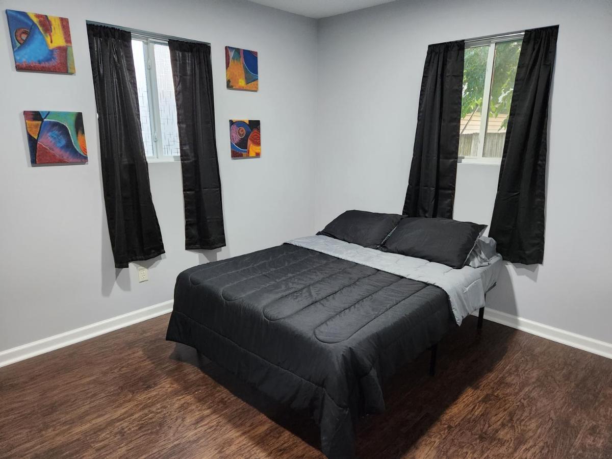 5 Min From Downtown Indy Apartment อินเดียนาโพลิส ภายนอก รูปภาพ
