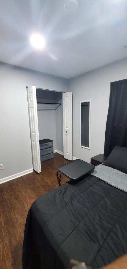 5 Min From Downtown Indy Apartment อินเดียนาโพลิส ภายนอก รูปภาพ