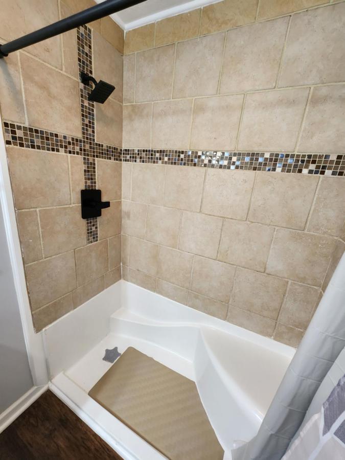 5 Min From Downtown Indy Apartment อินเดียนาโพลิส ภายนอก รูปภาพ